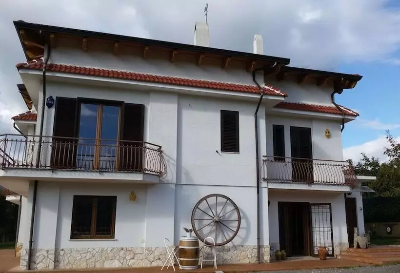 Aamiaismajoitus (B&B) L Arcadia