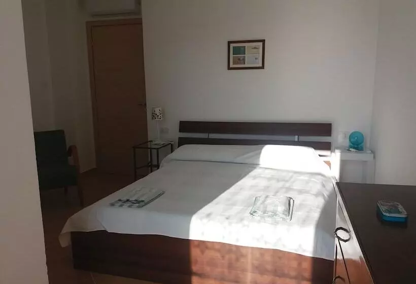 Aamiaismajoitus (B&B) L Arcadia