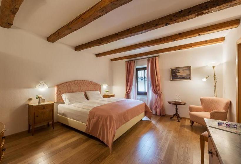 Bed and Breakfast Schloss Paschbach