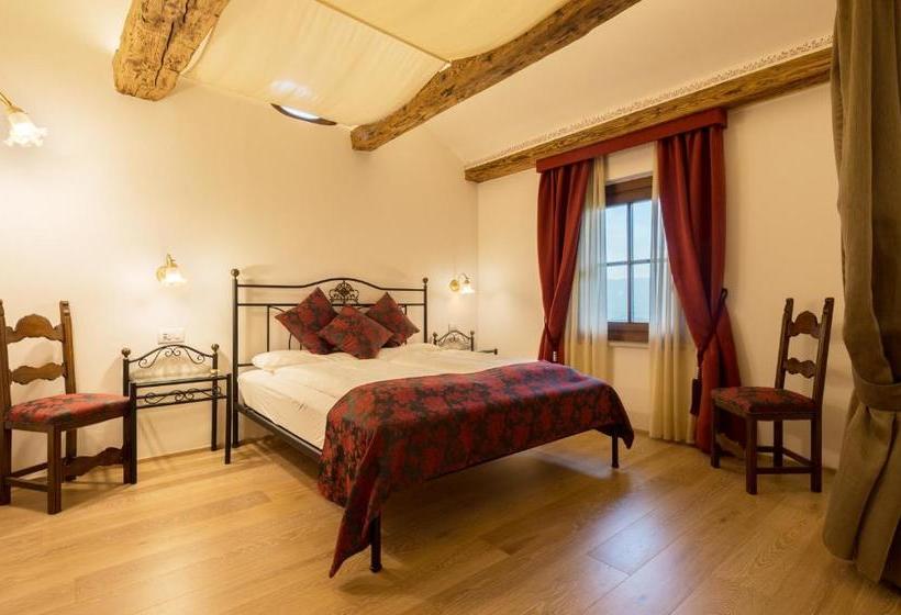 Bed and Breakfast Schloss Paschbach