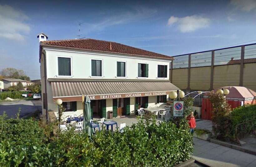 فندق Locanda Alla Stazione