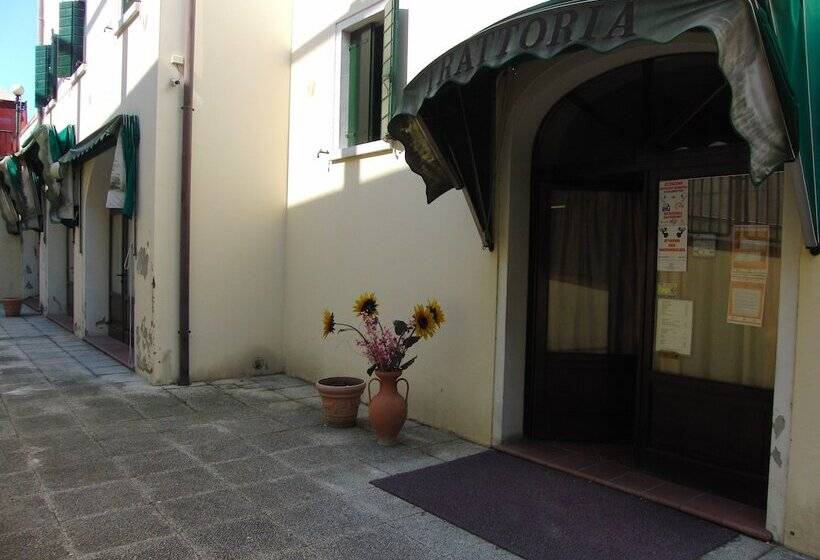 فندق Locanda Alla Stazione