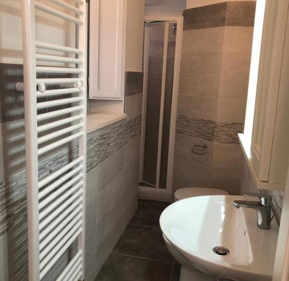 Пансион Alloggi Per Uso Turistico A&m