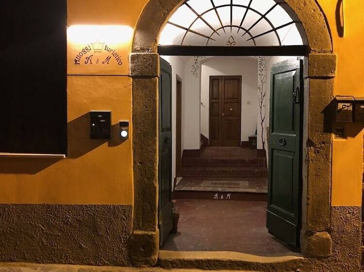 Пансион Alloggi Per Uso Turistico A&m