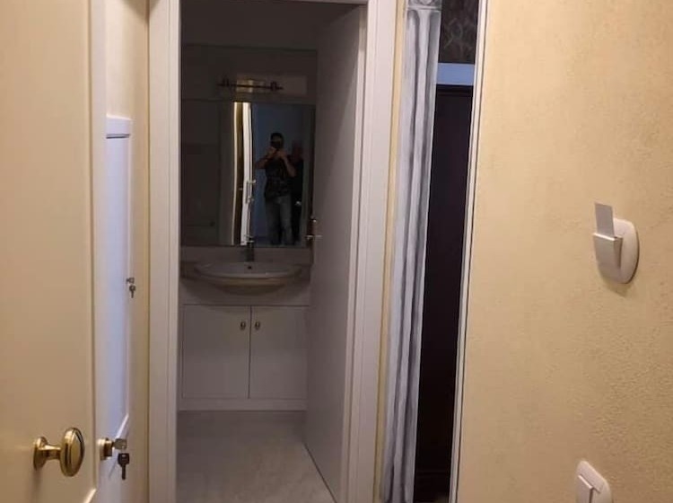 펜션 Alloggi Per Uso Turistico A&m