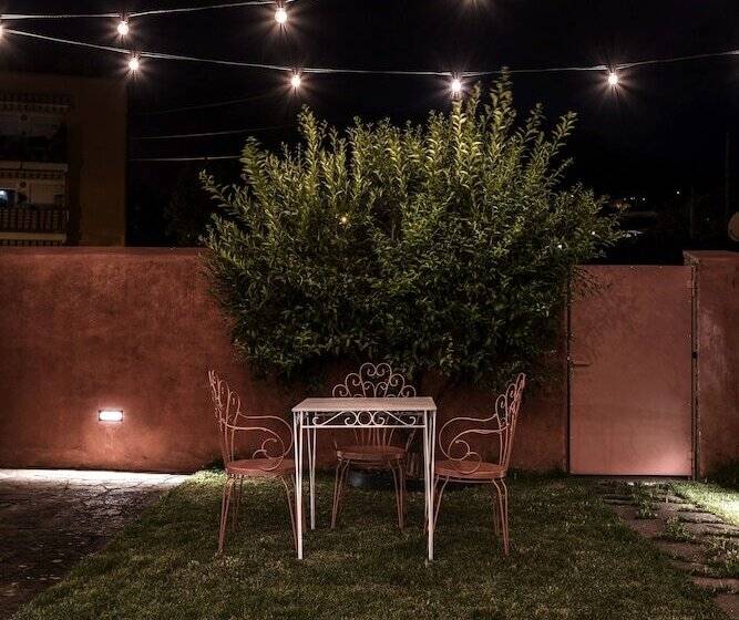 بنسيون Microcosmo La Spezia