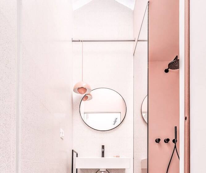 بنسيون Microcosmo La Spezia