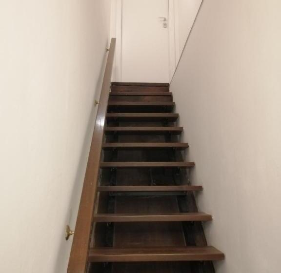 بنسيون Tre Orologi