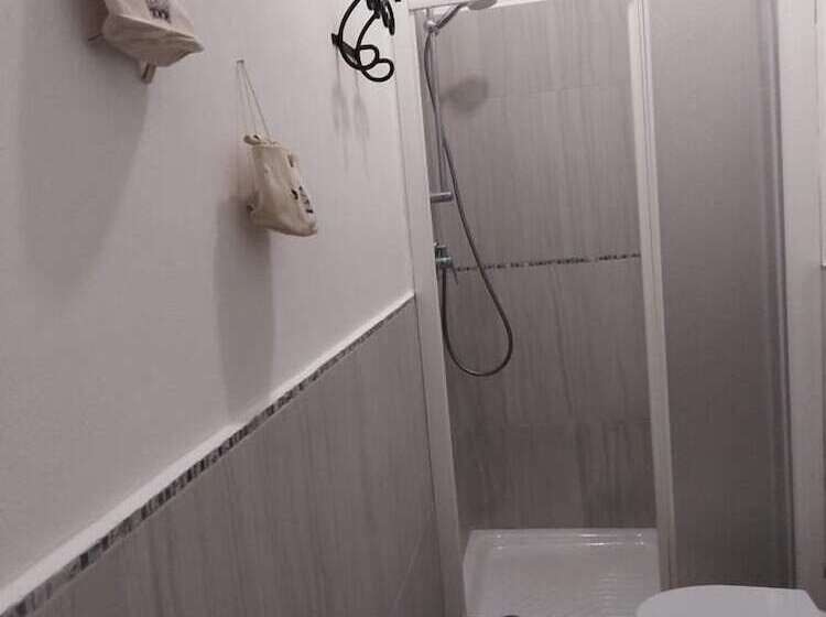 بنسيون Tre Orologi