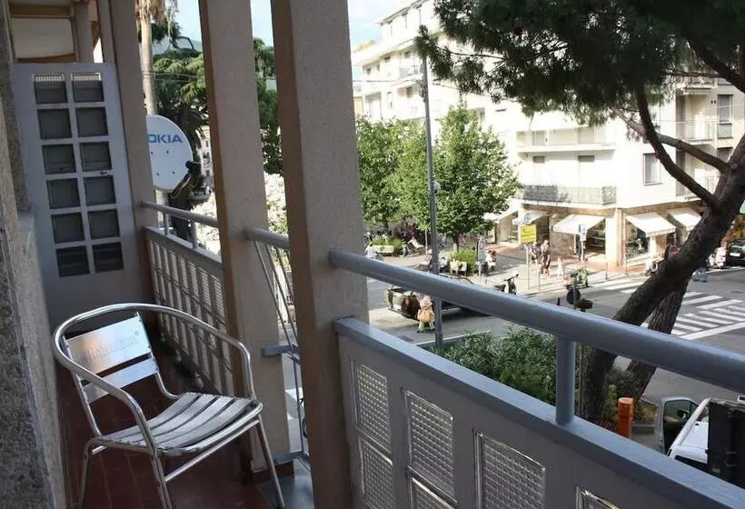 ベッドアンドブレックファースト Glem Rooms & Breakfast