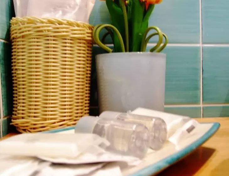 تختخواب و صبحانه L Una Di Notte