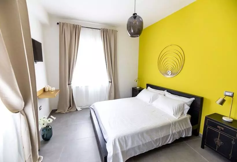 Aamiaismajoitus (B&B) Monca S House