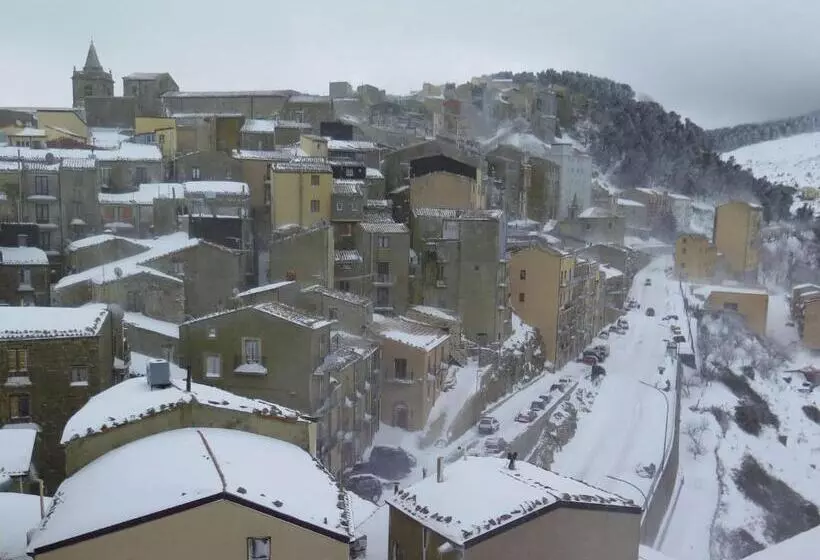 Aamiaismajoitus (B&B) Porta Baciamano