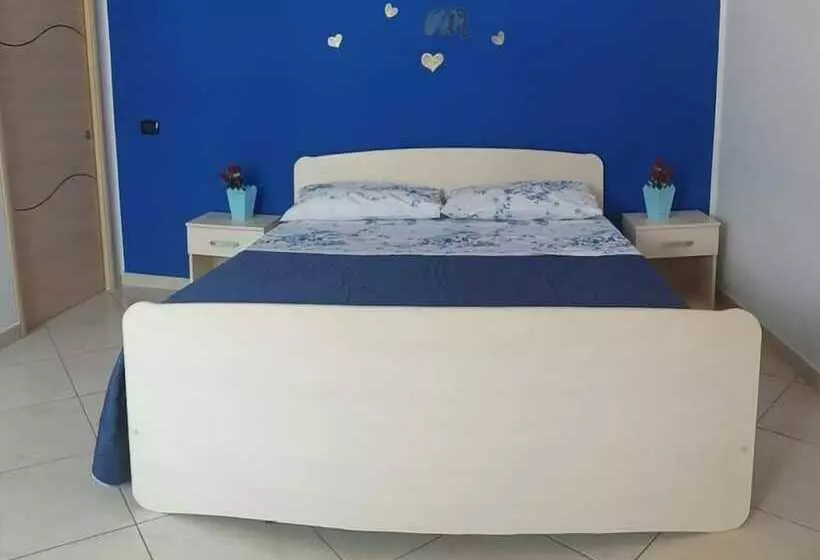 Aamiaismajoitus (B&B) Villa Mirto