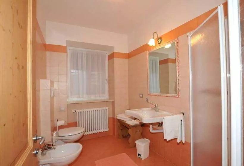 Maaseutuhotelli Agritur Le Pergolette