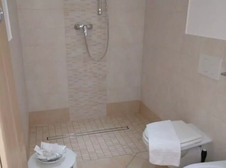 Maaseutuhotelli Agriturismo Nonna Bettina