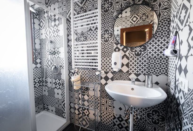 Pension Cconforthotels R&b Semplici Emozioni   Self Check In