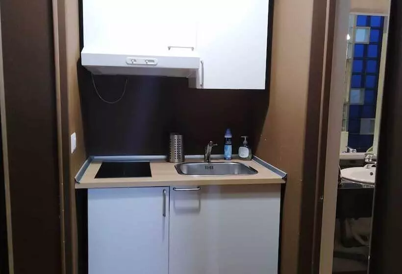 پانسیون Cconforthotels R&b Semplici Emozioni   Self Check In