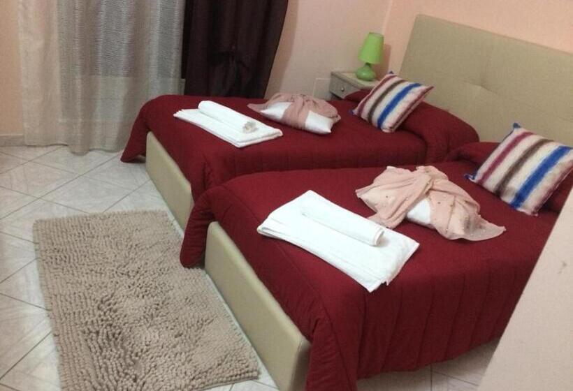 ベッドアンドブレックファースト Affittacamere Il Cortile