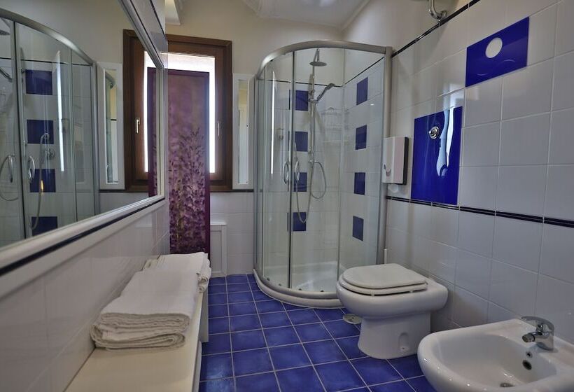 تختخواب و صبحانه Placide Vivere