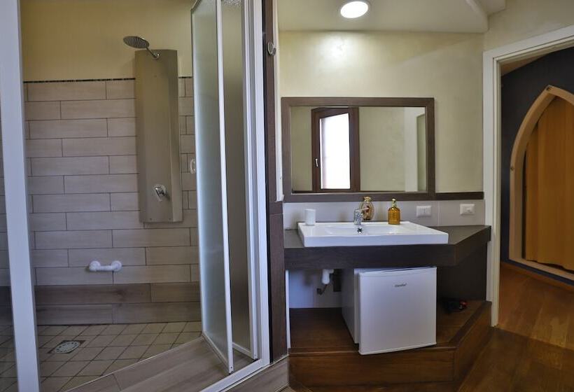 تختخواب و صبحانه Placide Vivere