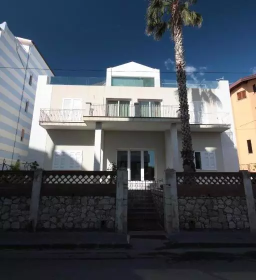 تختخواب و صبحانه Porta Del Vento