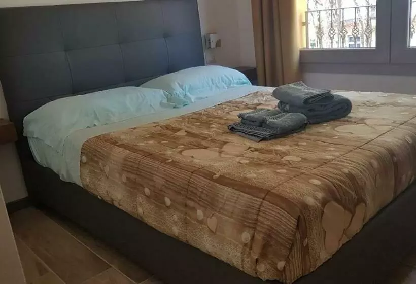 簡易ホテル Villa Mare