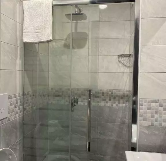 簡易ホテル Villa Mare