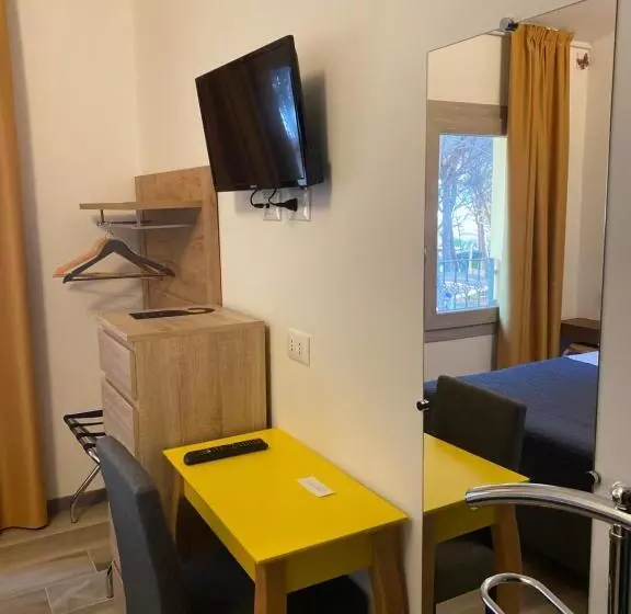 簡易ホテル Villa Mare