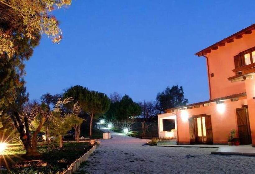 هتل روستایی Il Fiorile