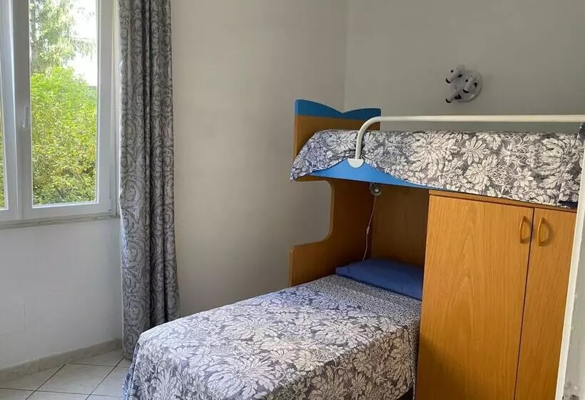 Là Mì Cà