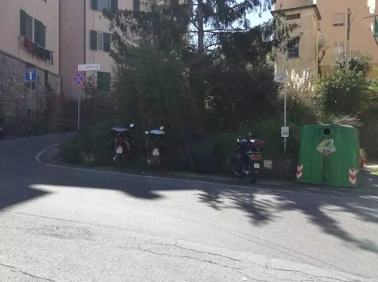 Là Mì Cà