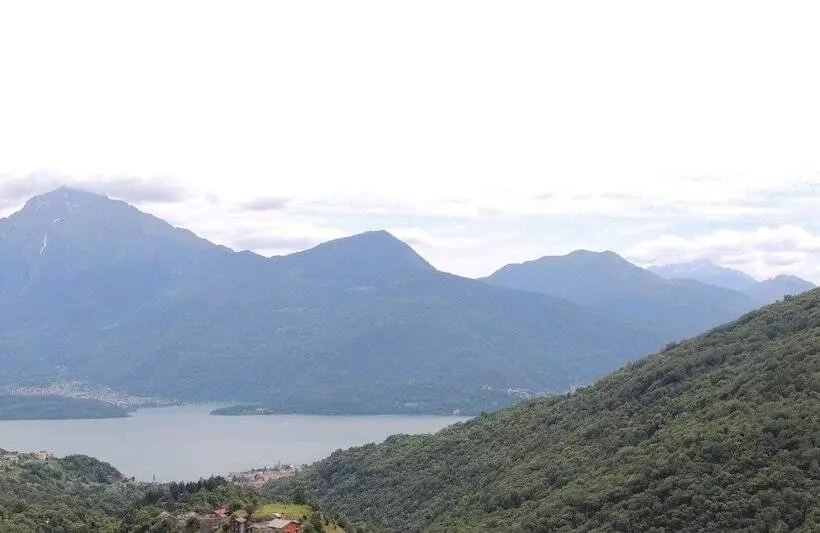 Ostello Dosso Del Liro