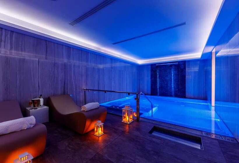 Aleph Rome Hotel Curio Collection By Hilton