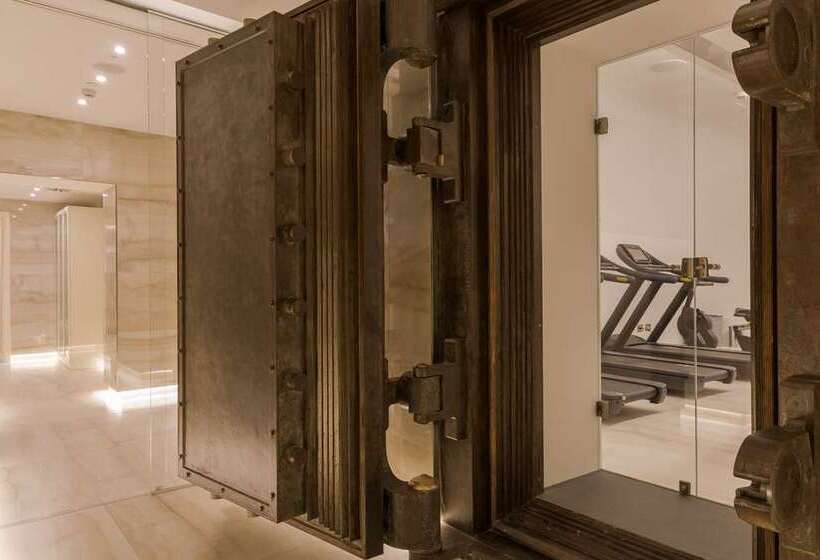 Aleph Rome Hotel Curio Collection By Hilton