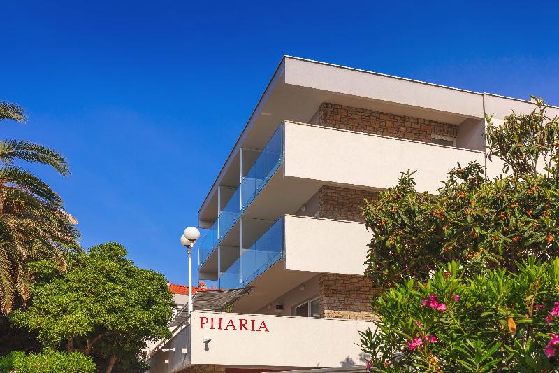 Aparthotel Pharia