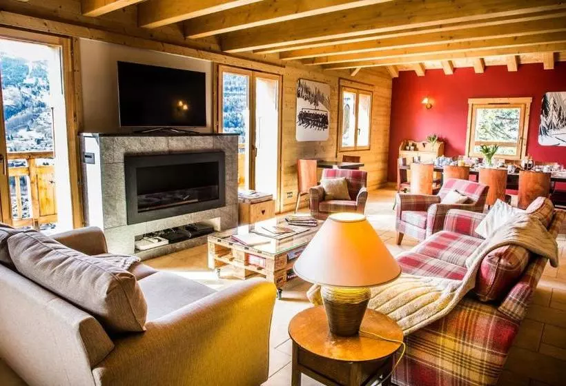 ホテル Chalet Mia  La Terrasse De Verchaix