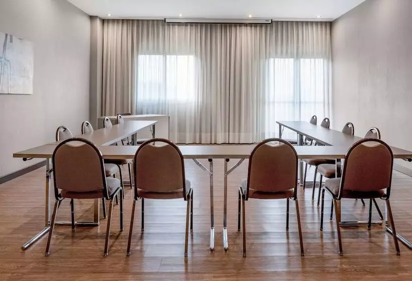 Ac Hotel Oviedo Fórum By Marriott