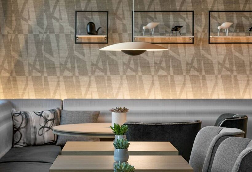 Ac Hotel Oviedo Fórum By Marriott