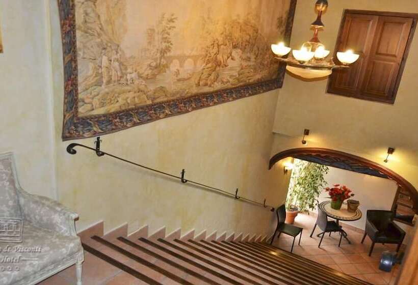 Hotel Condes De Visconti