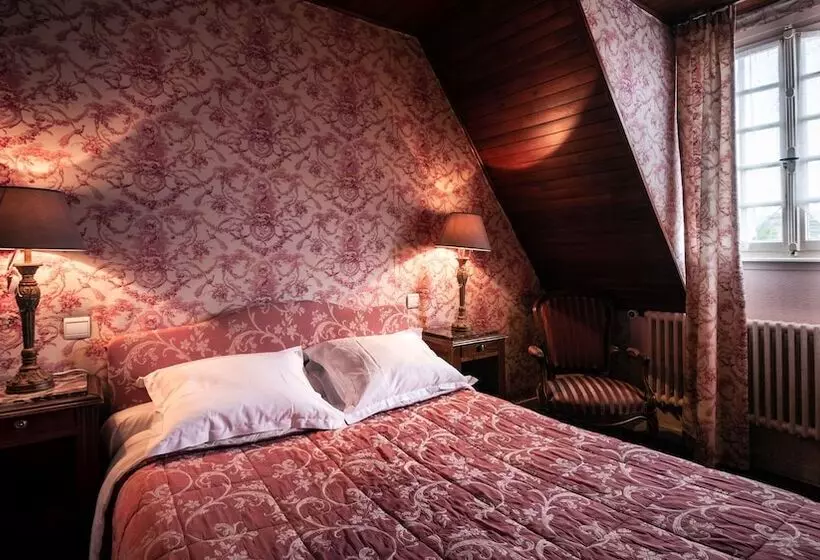 ホテル Des Deux Clefs