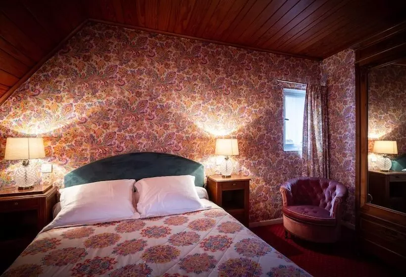 ホテル Des Deux Clefs