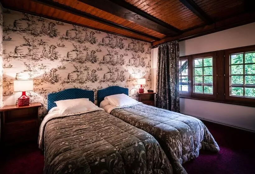 ホテル Des Deux Clefs