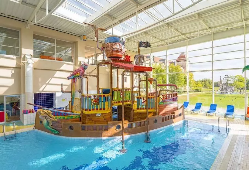 Explorers Hotel Marne La Vallée