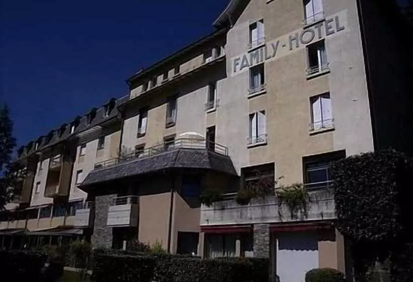 ホテル Family