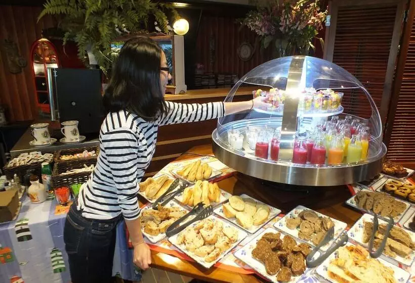 فندق Hôtel   Restaurant   Salon De Thé Le Beauséjour