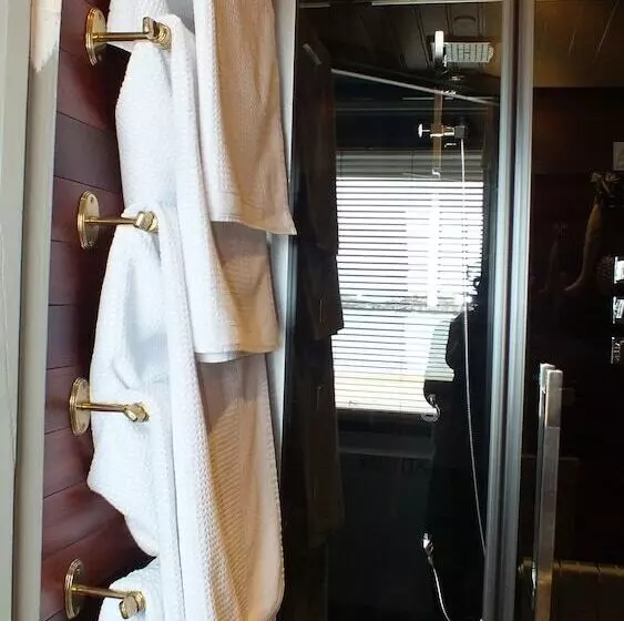 فندق Hôtel   Restaurant   Salon De Thé Le Beauséjour