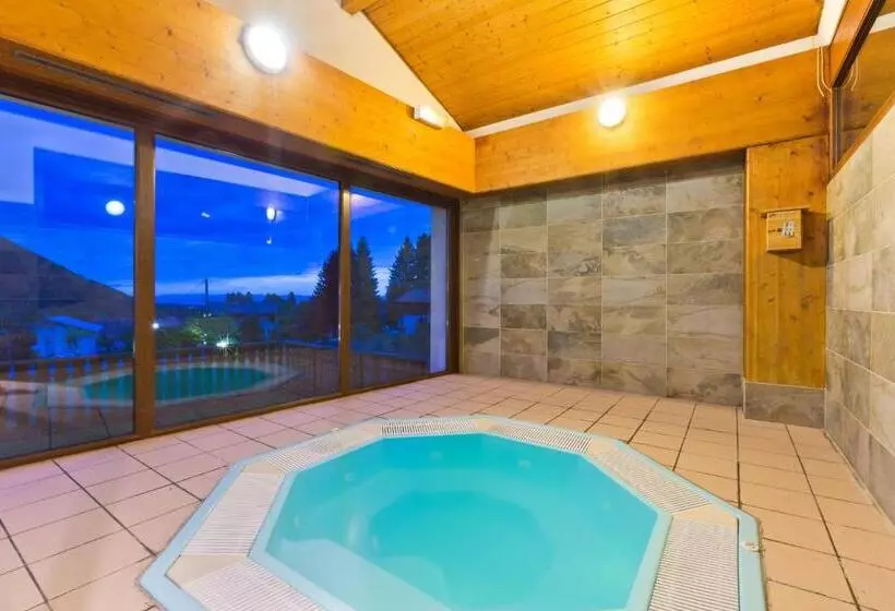 Отель Hôtel Le Bellevue