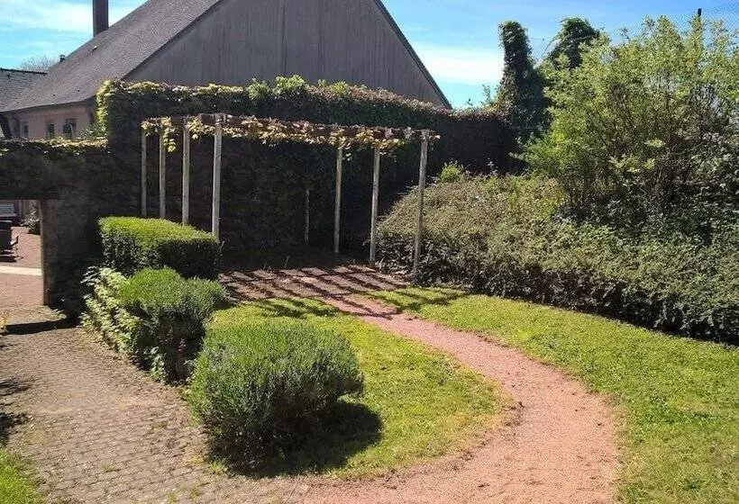 Hôtel Restaurant Bar Du Commerce   Kb Hotel Group