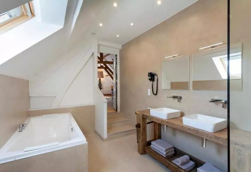 ホテル Logis La Ferme Du Vert